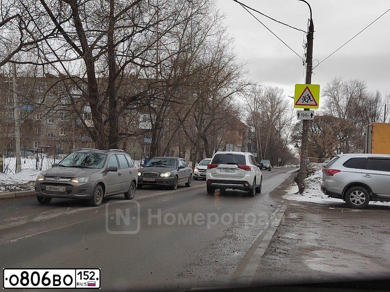 Фото автомобиля LADA 2194 KALINA, 2015 — госномер О806ВО152. Цвет: Золотисто-коричневый