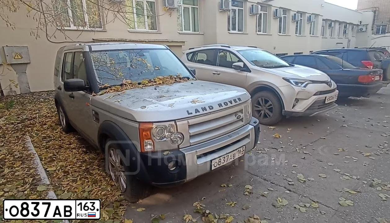 Фото автомобиля LANDROVER DISCOVERY, 2007 — госномер О837АВ163. Цвет: СЕРЕБРИСТЫЙ