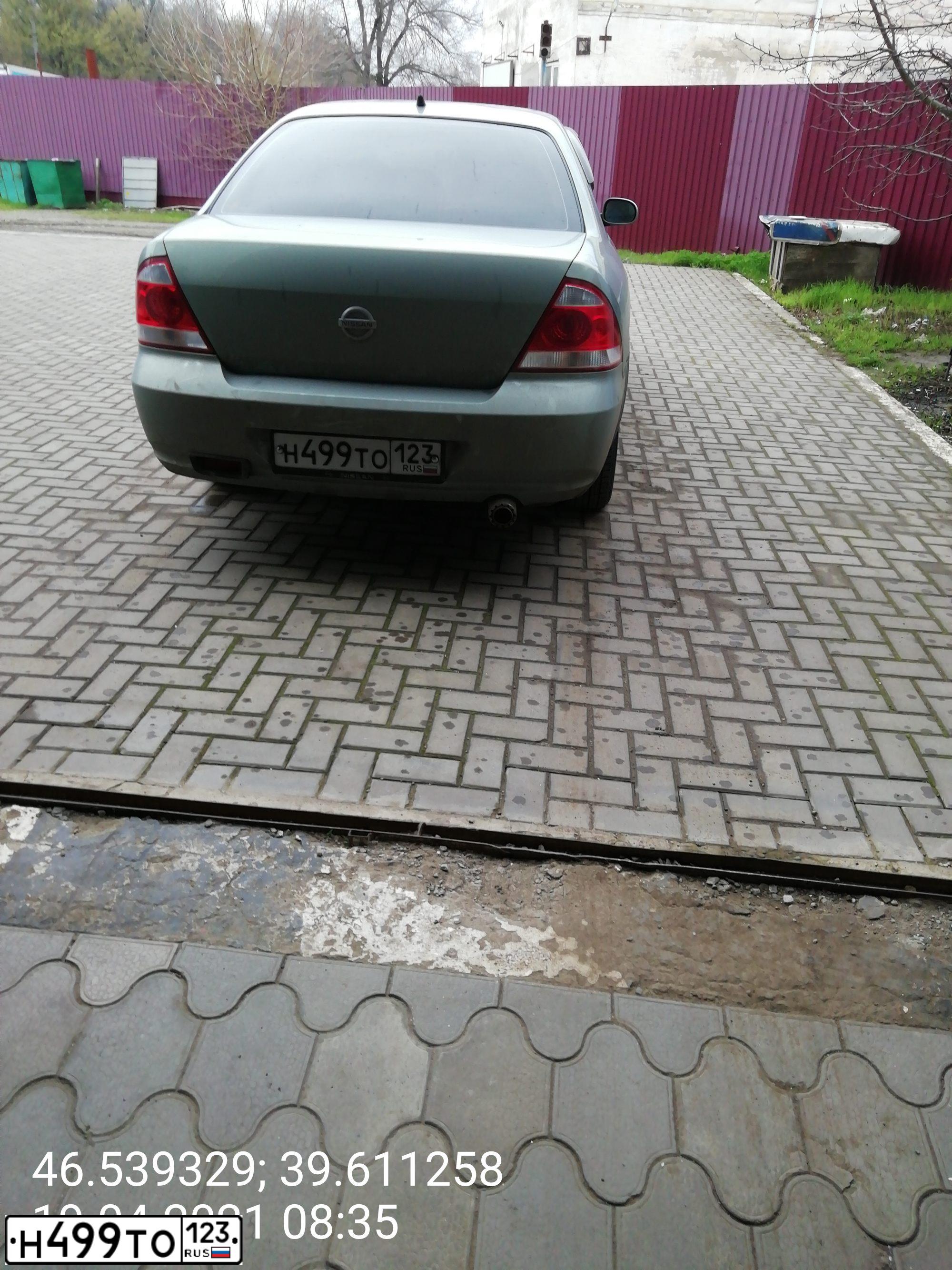 Фото автомобиля NISSAN ALMERA, 2006 — госномер Р009НА197. Цвет: СЕРО-ЗЕЛЕНЫЙ