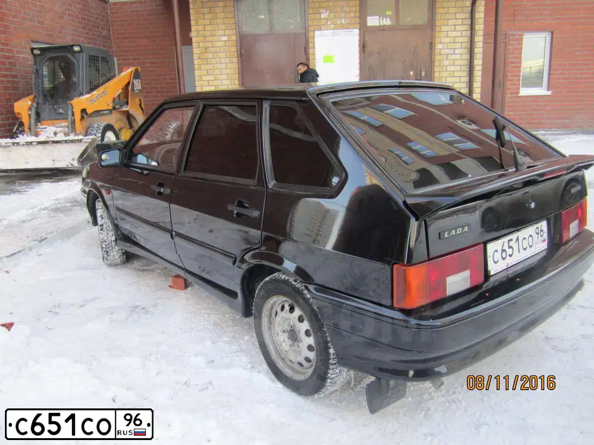 Фото автомобиля LADA 2114 SAMARA, 2011 — госномер Т133МН72. Цвет: СИНЕ-ЧЕРНЫЙ