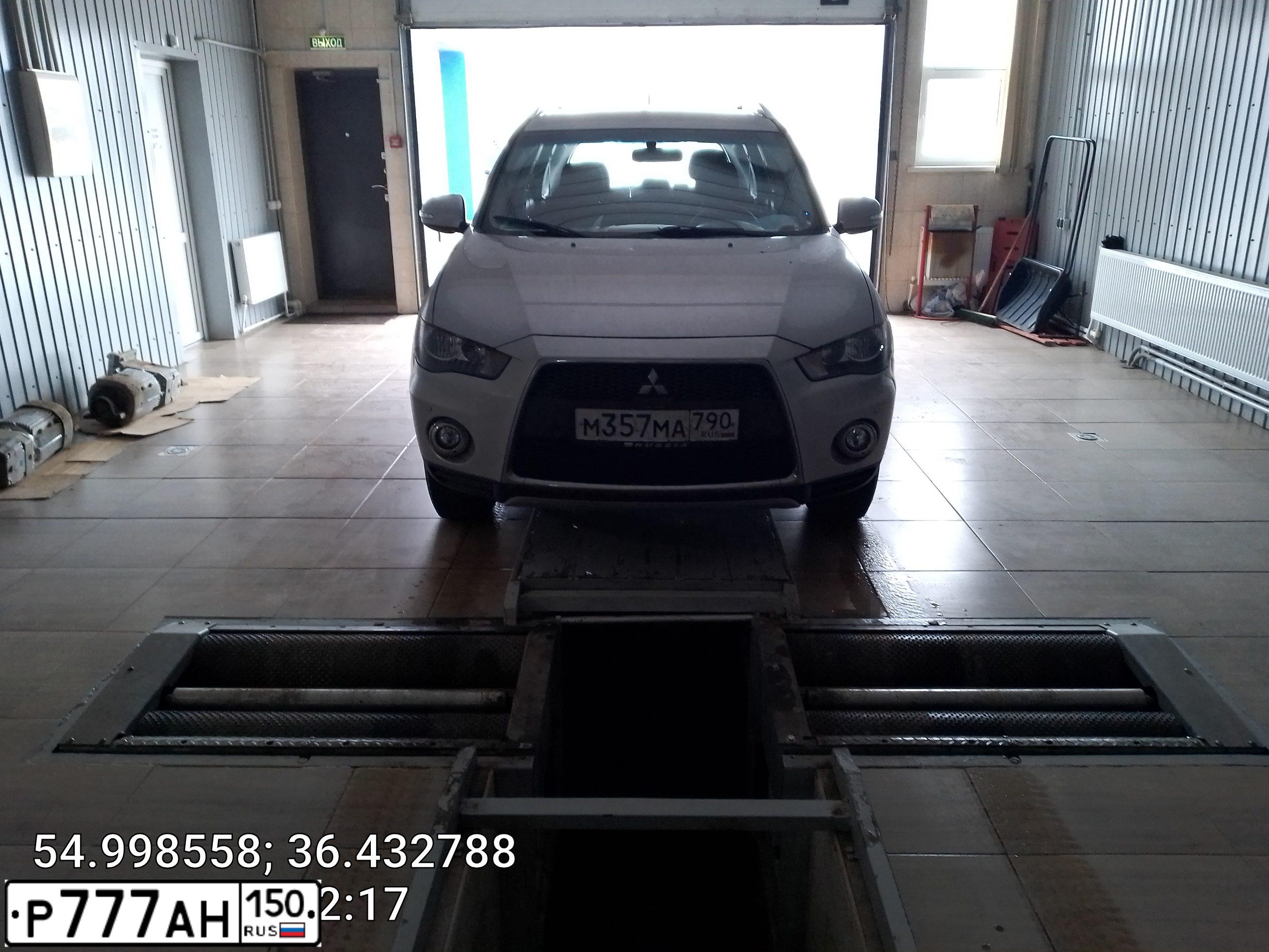 Фото автомобиля FORD FOCUS, 2007 — госномер В749НА92. Цвет: СЕРЫЙ