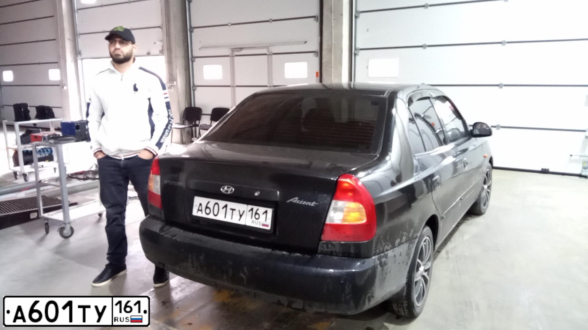 Фото автомобиля TAGAZ ACCENT, 2008 — госномер А380КА761. Цвет: ЧЕРНЫЙ