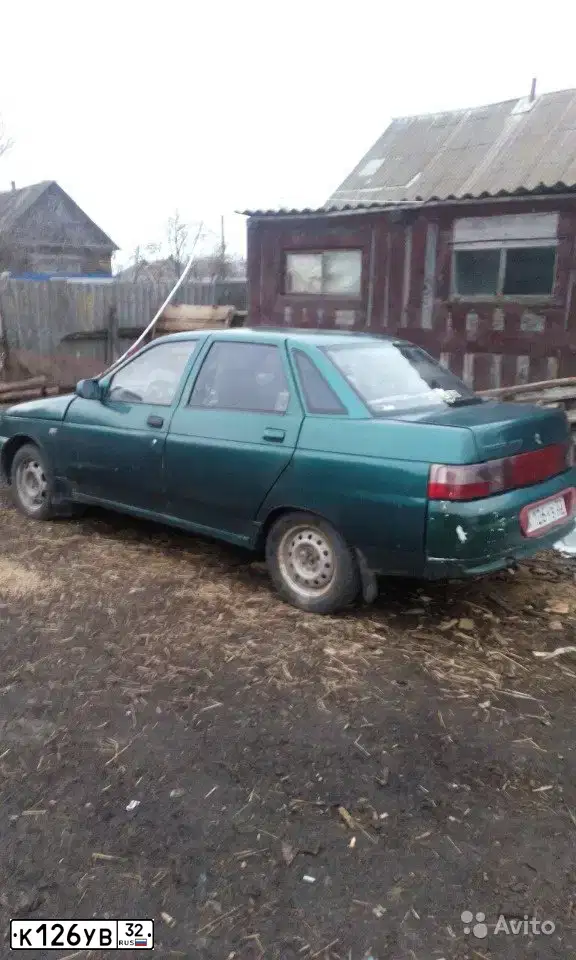 Фото автомобиля LADA 2110, 1999 — госномер К126УВ32. Цвет: СЕРЕБРИСТЫЙ СЕРО-ЗЕЛЕНЫЙ