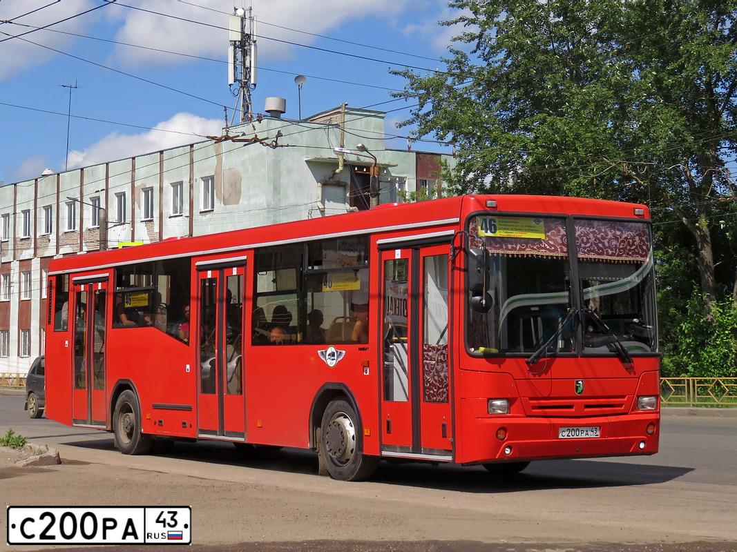 Фото автомобиля NEFAZ 5299 /KAMAZ 5297 4X2/, 2008 — госномер В496ТР43. Цвет: Красный