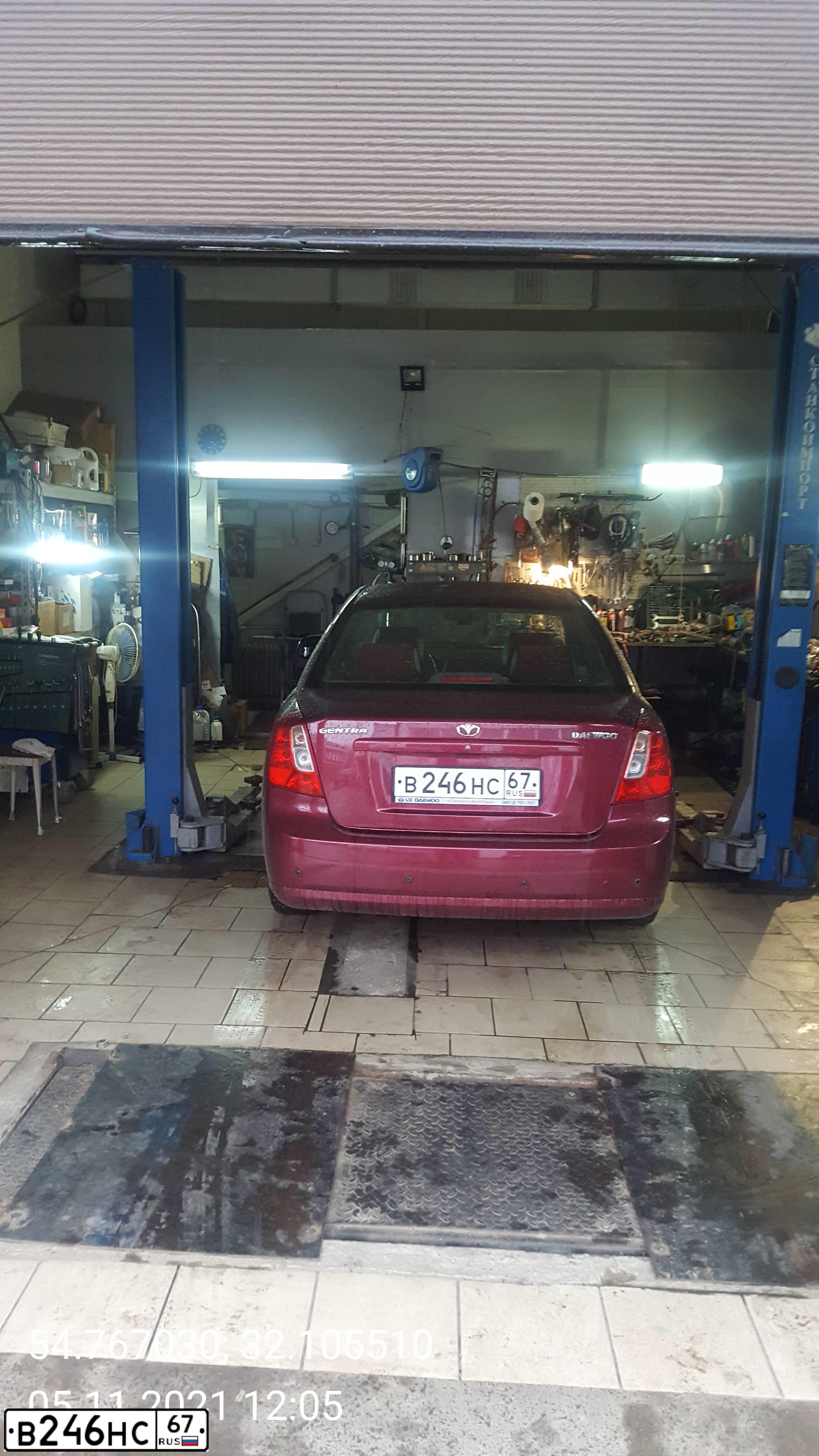 Фото автомобиля DAEWOO GENTRA, 2014 — госномер В246НС67. Цвет: КРАСНЫЙ