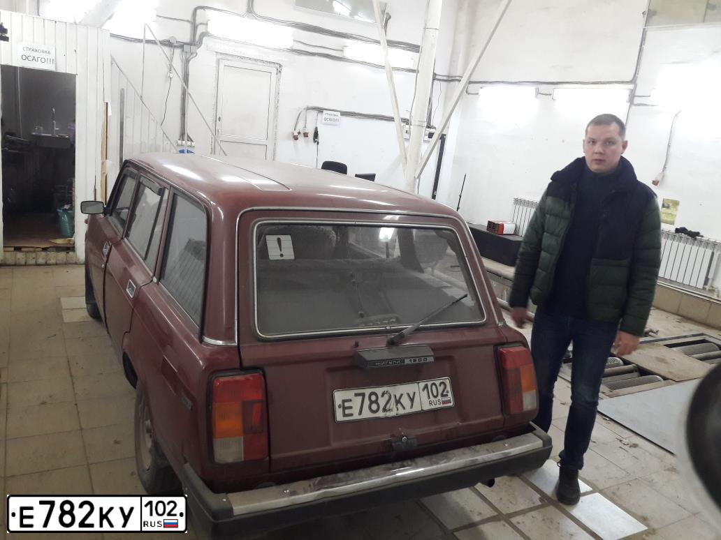 Фото автомобиля LADA 2104, 2007 — госномер Е782КУ102. Цвет: ПОРТУ