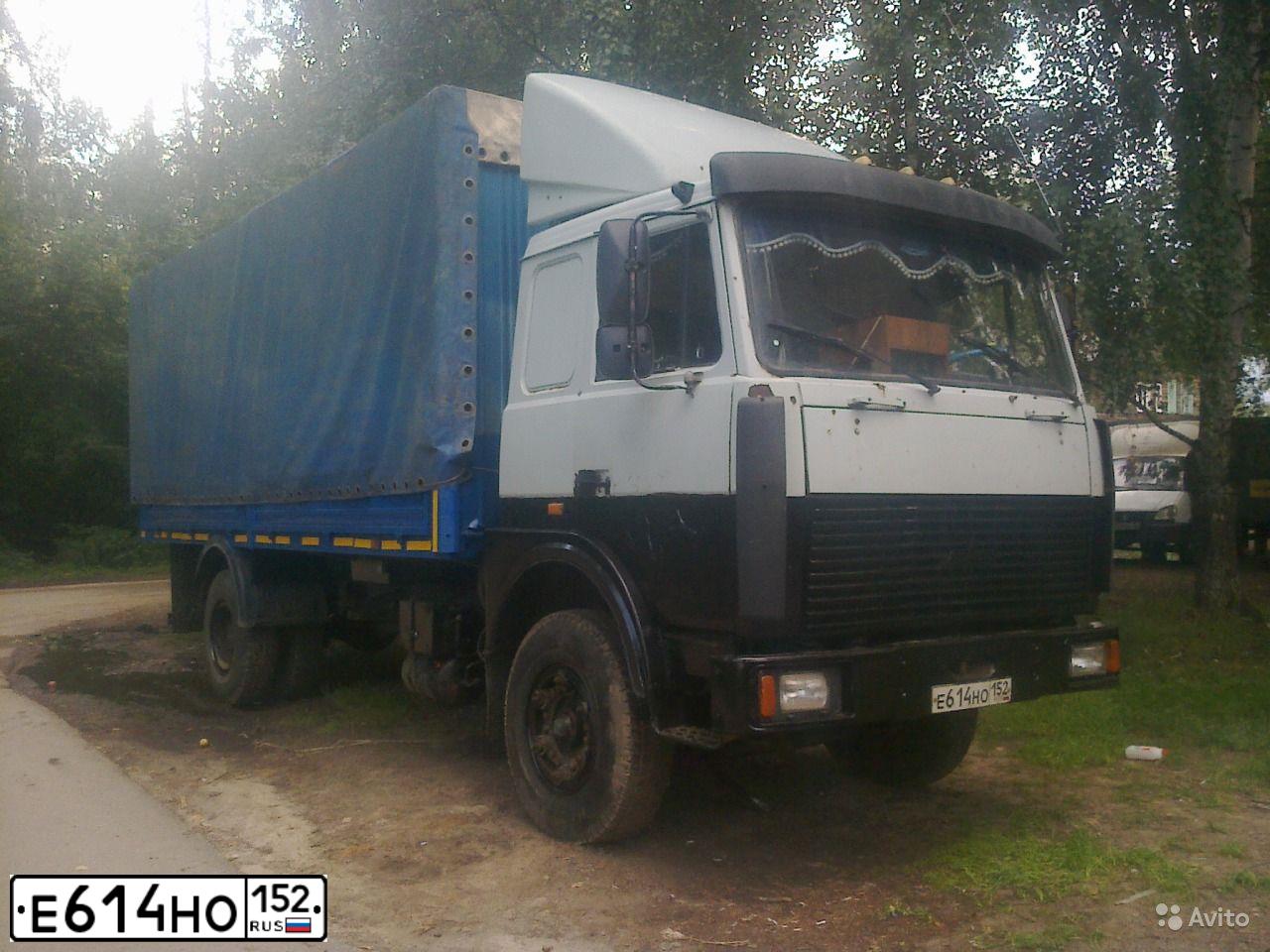 Фото автомобиля MAZ 5336 /4X2/, 2001 — госномер М910МС76. Цвет: СЕРЕБРИСТО-СЕРЫЙ
