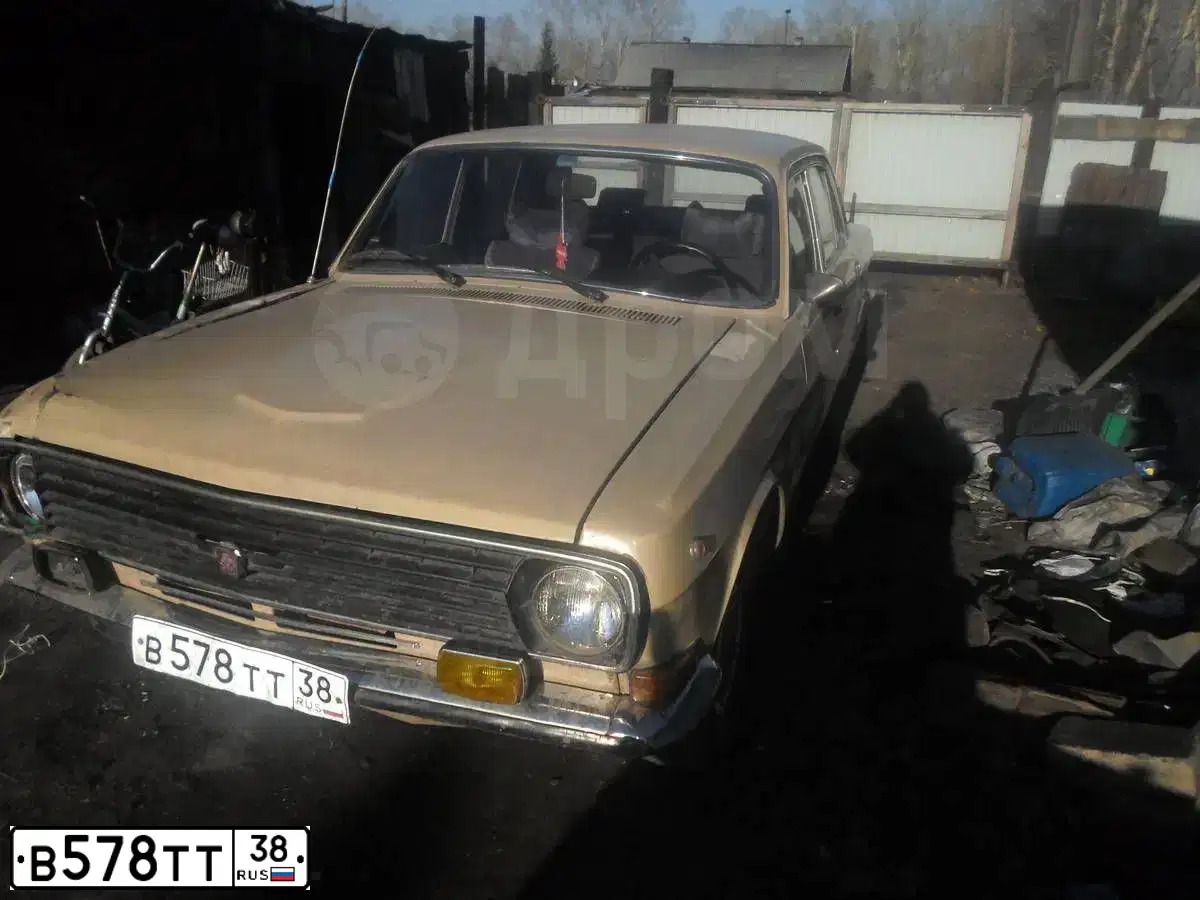 Фото автомобиля LADA 2111, 2006 — госномер Х002УВ38. Цвет: СЕРЕБРИСТЫЙ