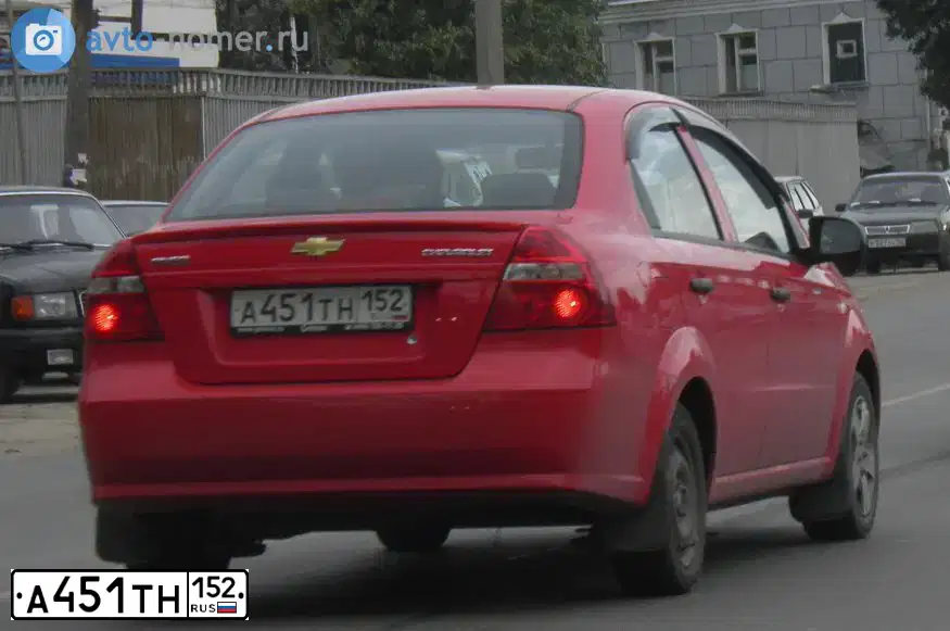 Фото автомобиля CHEVROLET AVEO, 2010 — госномер А451ТН152. Цвет: КРАСНЫЙ