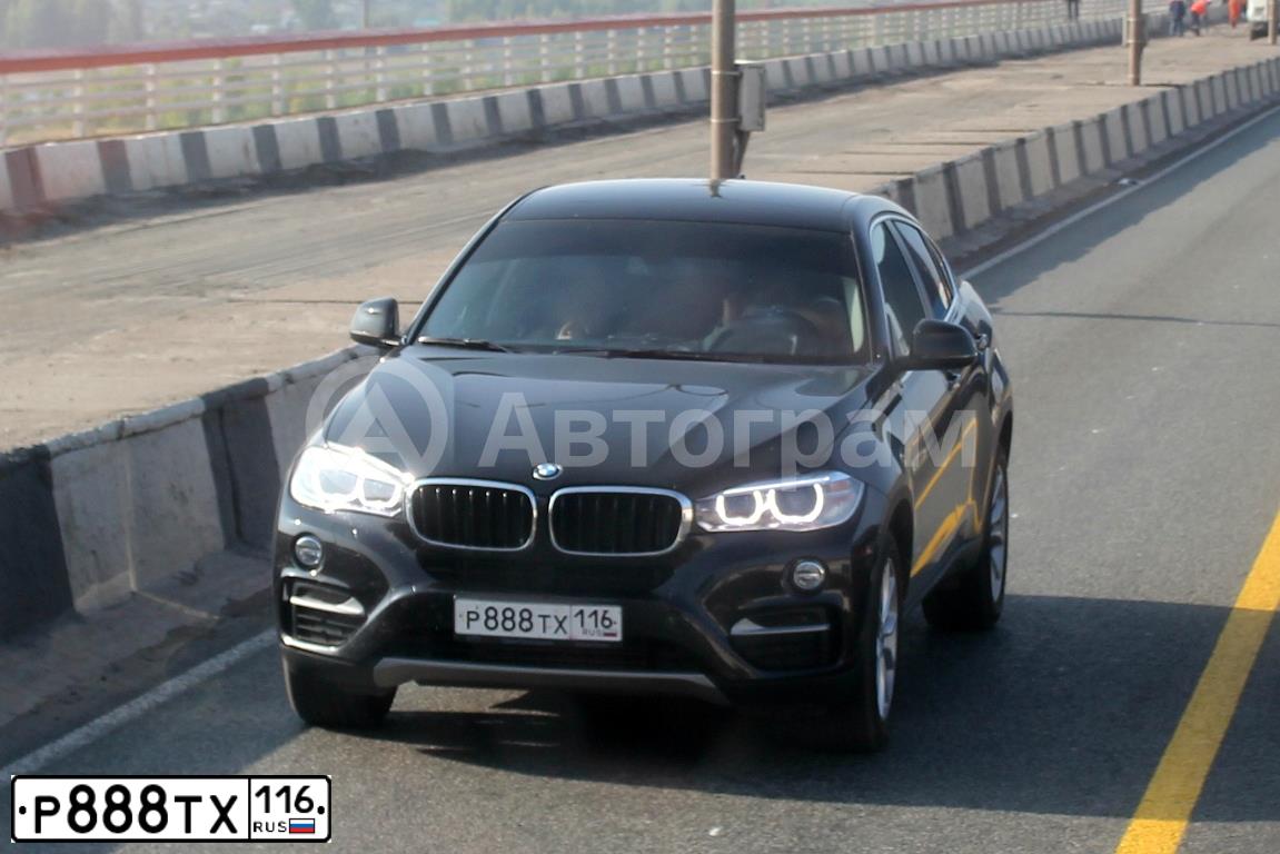Фото автомобиля BMW X6, 2015 — госномер Р888ТХ116. Цвет: ЧЕРНЫЙ