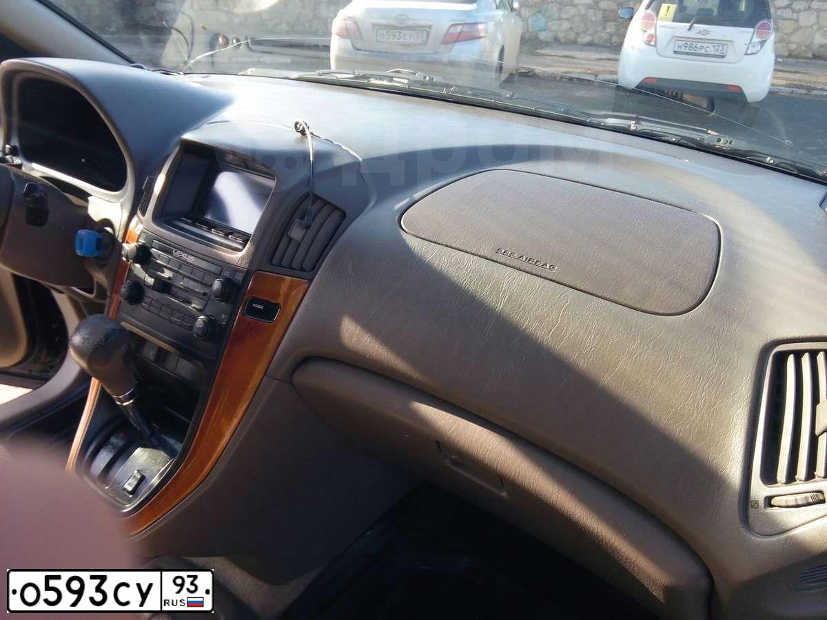 Фото автомобиля TOYOTA CAMRY, 2006 — госномер О593СУ93. Цвет: СЕРЕБРИСТЫЙ