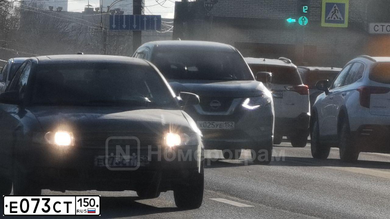 Фото автомобиля FORD FOCUS, 2008 — госномер М584ЕМ152. Цвет: ЧЕРНЫЙ