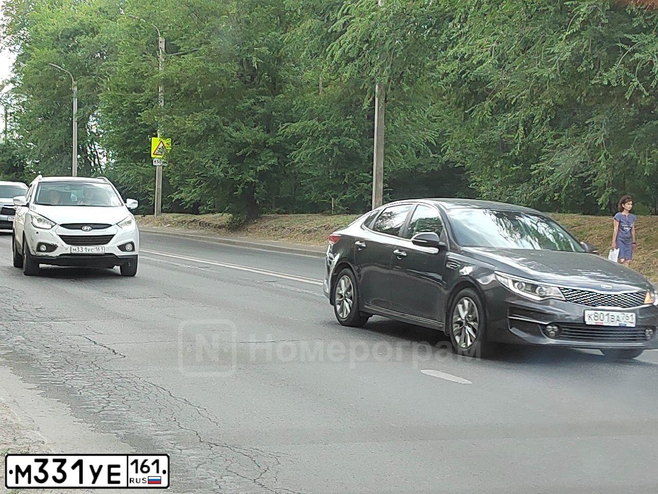 Фото автомобиля RENAULT LOGAN, 2014 — госномер М331УЕ161. Цвет: БЕЖЕВЫЙ