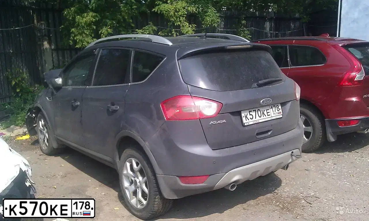 Фото автомобиля FORD KUGA, 2011 — госномер Х610ВМ790. Цвет: Серо-Синий