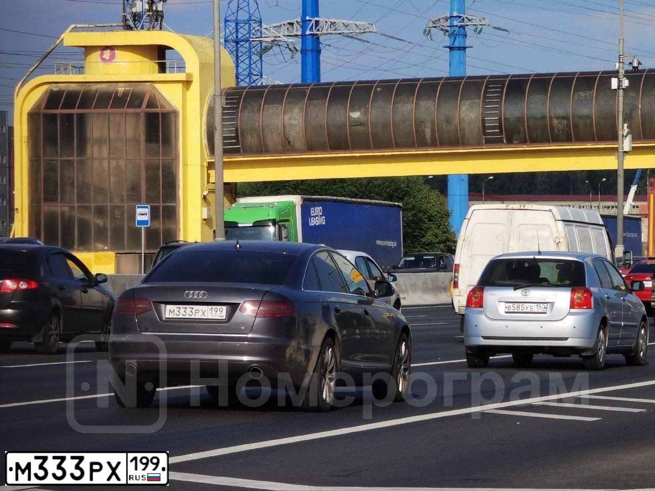Фото автомобиля HONDA CIVIC, 2008 — госномер М333РХ199. Цвет: ЧЕРНЫЙ