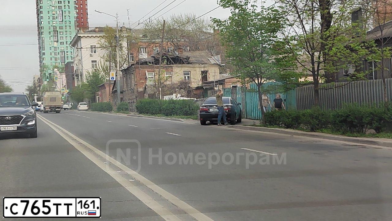 Фото автомобиля MERCEDES C-KLASSE, 2012 — госномер Н103ЕС134. Цвет: Белый