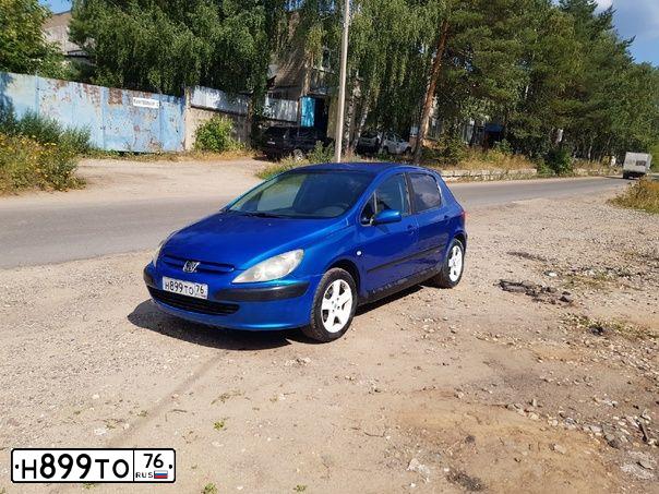 Фото автомобиля PEUGEOT 307, 2004 — госномер О666ТК90. Цвет: синий
