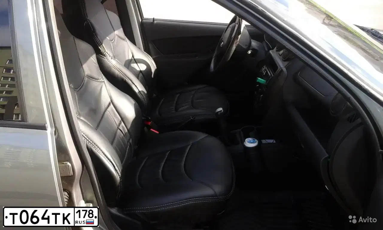 Фото автомобиля LADA 2190 GRANTA, 2012 — госномер Т064ТК178. Цвет: ТЕМНО-СЕРЫЙ МЕТАЛЛИК