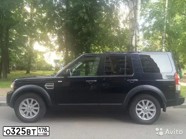 Фото автомобиля LANDROVER DISCOVERY, 2009 — госномер Х629УМ178. Цвет: ТЕМНО-СИНИЙ