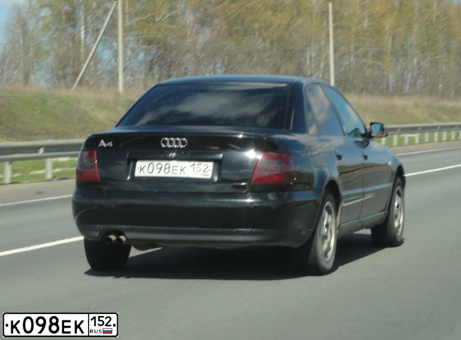 Фото автомобиля AUDI A4, 1996 — госномер К098ЕК152. Цвет: ЧЕРНЫЙ
