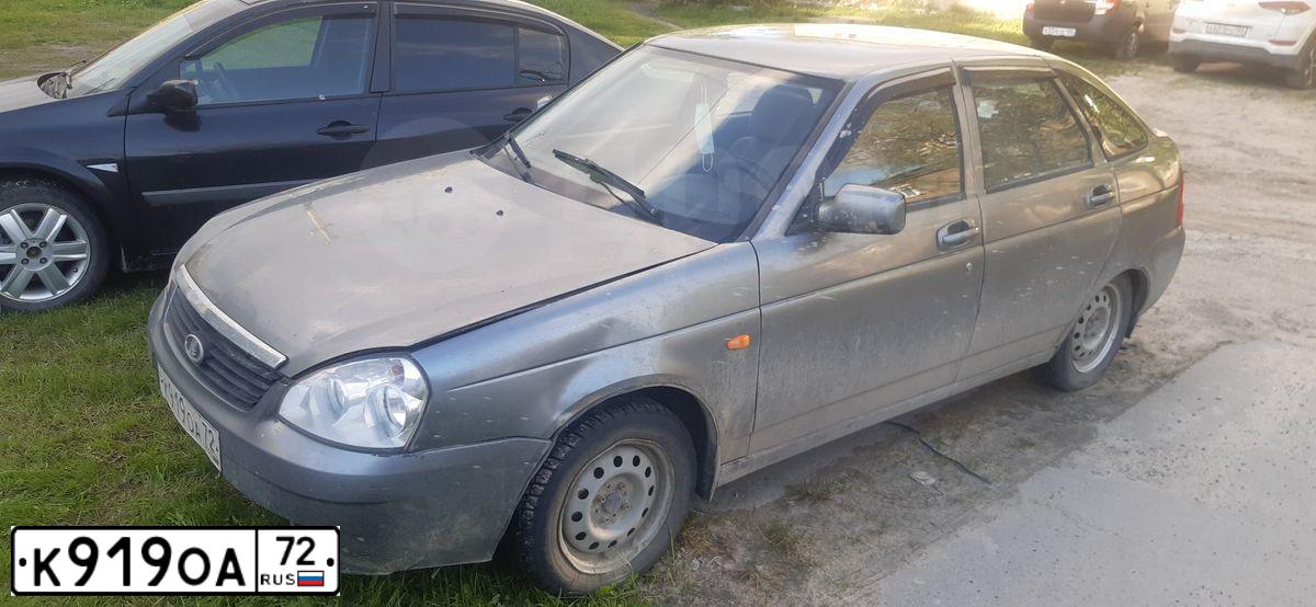 Фото автомобиля LADA 2172 PRIORA, 2008 — госномер К919ОА72. Цвет: СРЕДНИЙ СЕРО-ЗЕЛЕНЫЙ МЕТ.