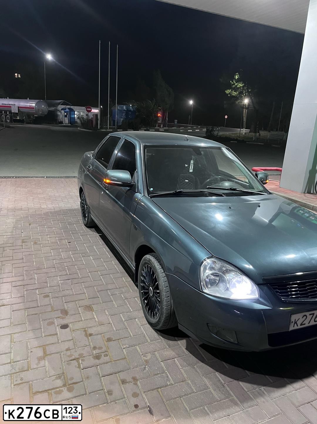 Фото автомобиля LADA 2170 PRIORA, 2009 — госномер К276СВ123. Цвет: СЕРО-СИНЕ-ЗЕЛЕНЫЙ