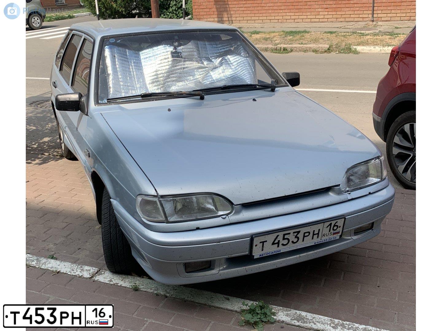 Фото автомобиля LADA 2114 SAMARA, 2004 — госномер М448УМ702. Цвет: Серебристо-Желтый