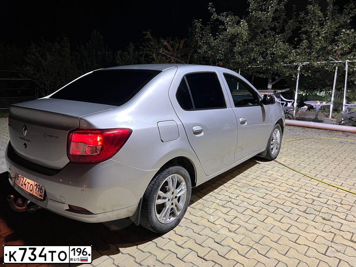 Фото автомобиля LADA 2114 SAMARA, 2011 — госномер К734ТО196. Цвет: СВЕТЛО-СЕРЕБ МЕТАЛ