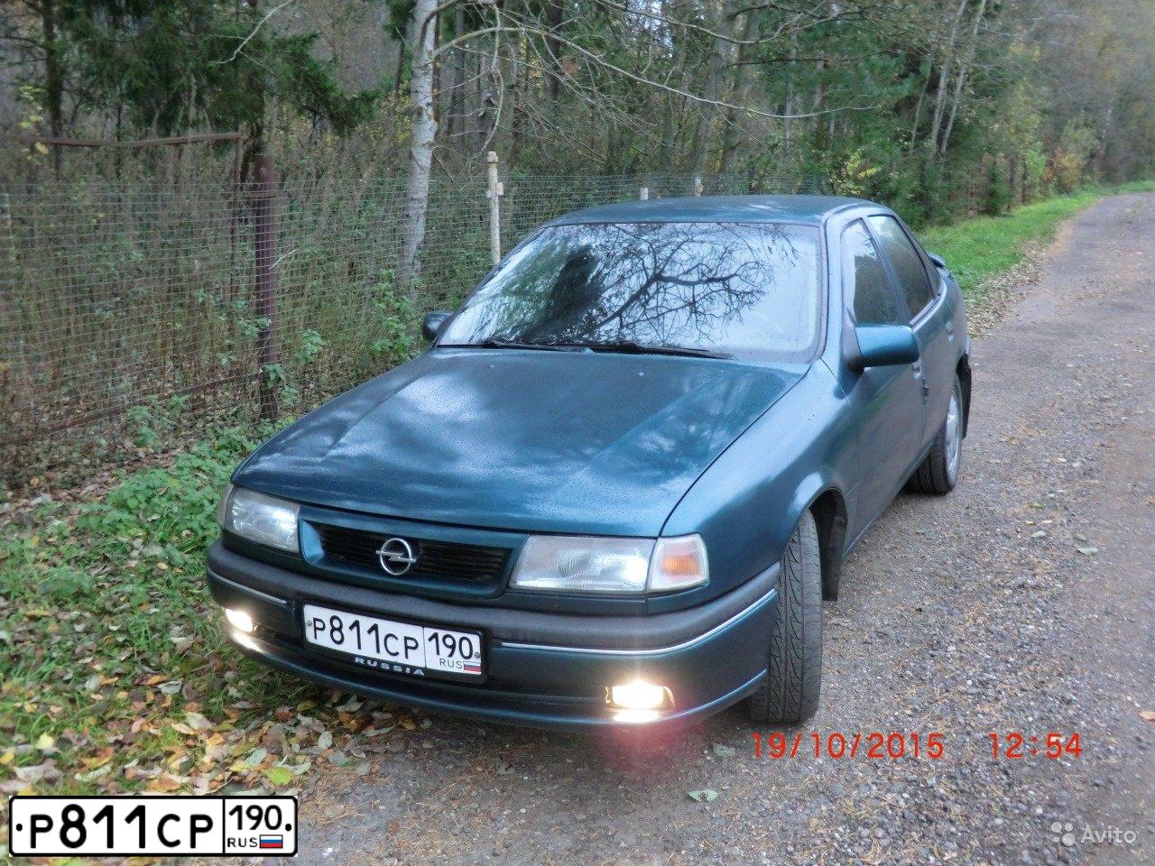 Фото автомобиля OPEL VECTRA, 1995 — госномер М928ЕА82. Цвет: ЗЕЛЕНЫЙ