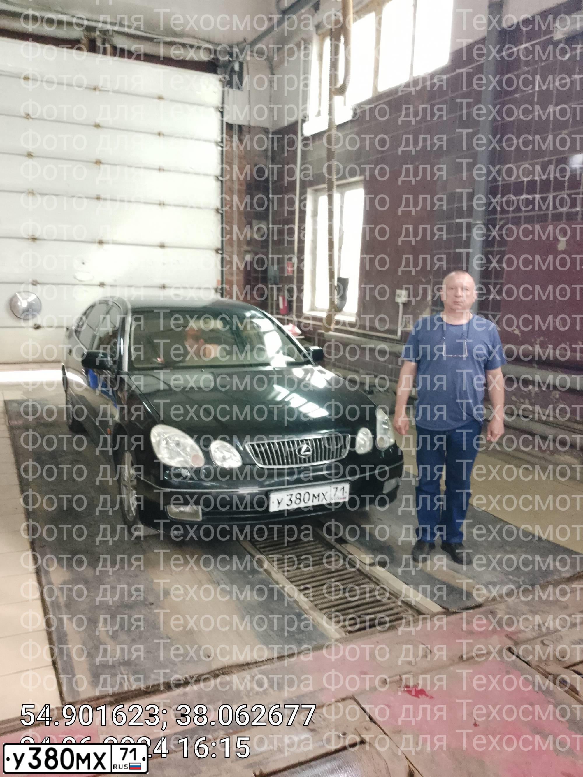 Фото автомобиля LEXUS GS, 2001 — госномер У380МХ71. Цвет: ЧЕРНЫЙ