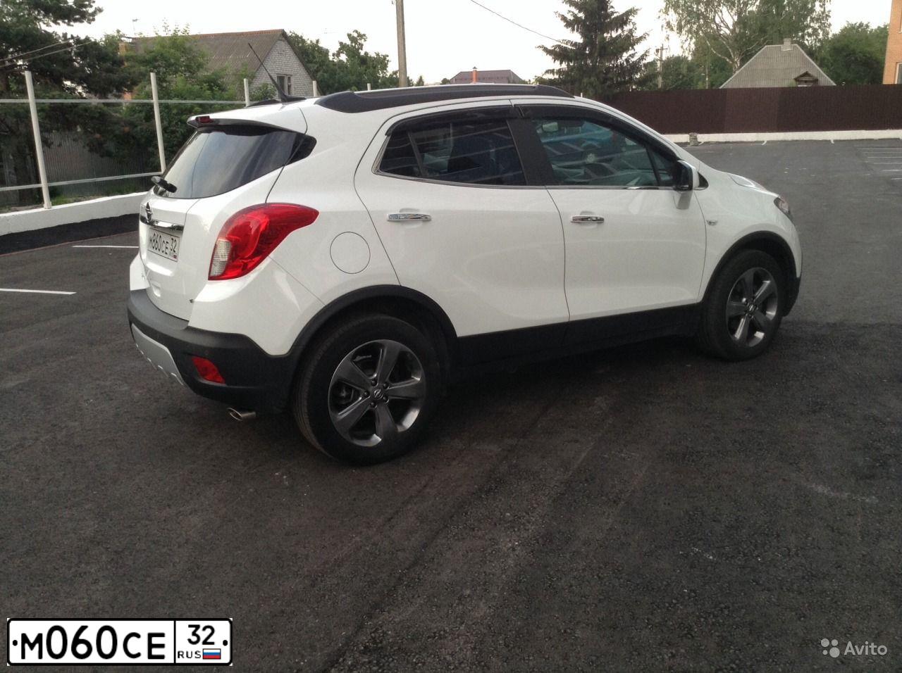 Фото автомобиля RENAULT MEGANE, 2008 — госномер М960СЕ32. Цвет: Красный
