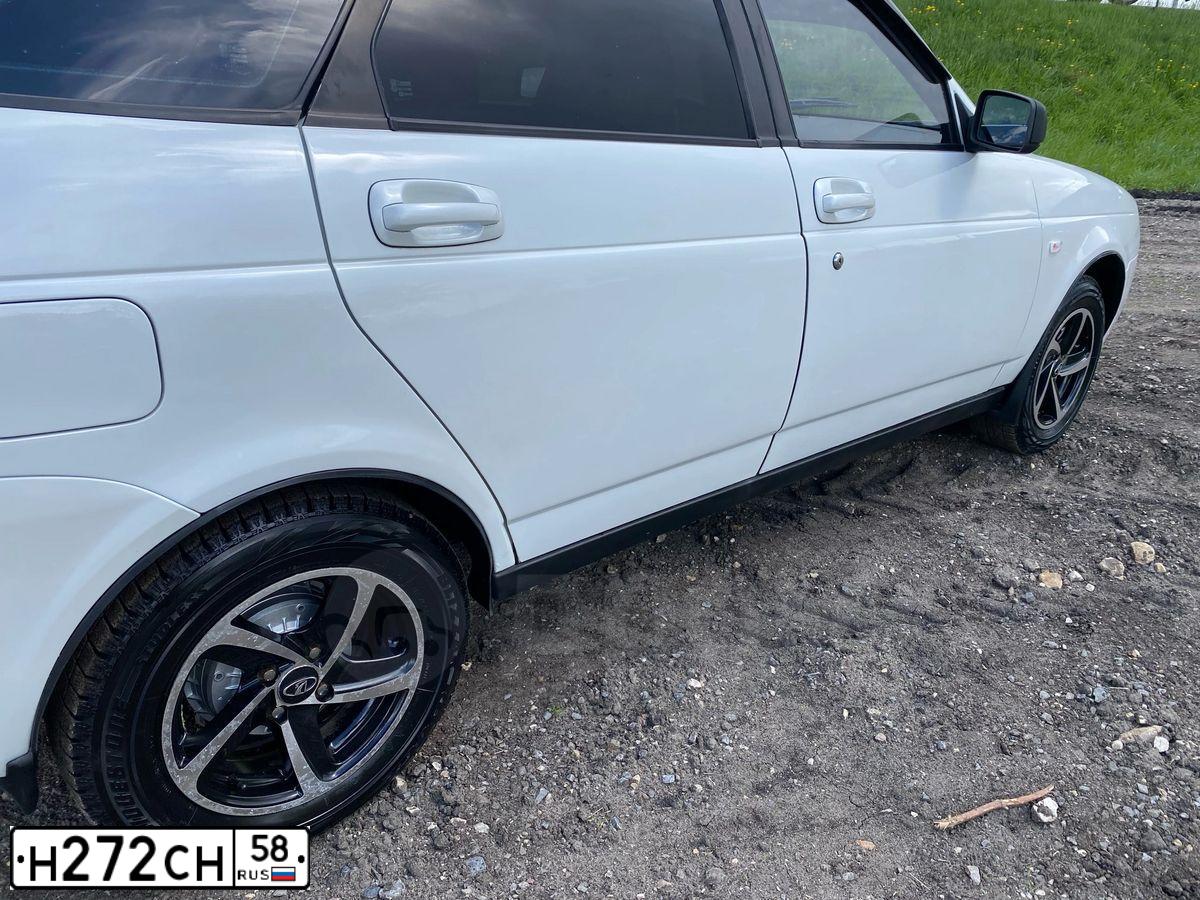 Фото автомобиля LADA 2172 PRIORA, 2012 — госномер Н272СН58