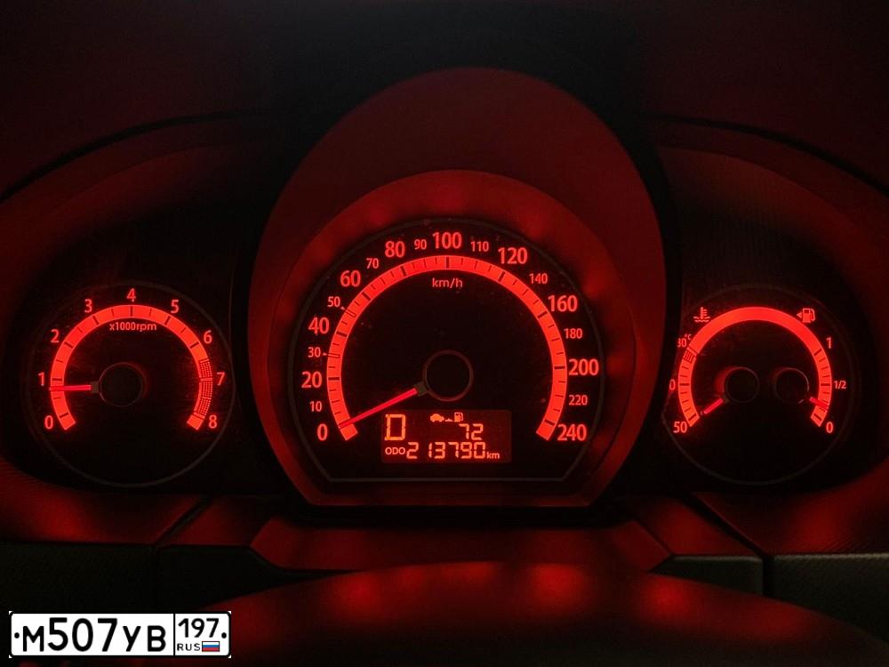 Фото автомобиля KIA CEED, 2012 — госномер М385РМ126. Цвет: Серый