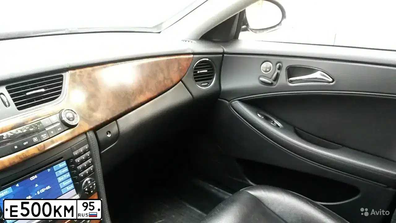 Фото автомобиля TOYOTA COROLLA, 2010 — госномер В393РХ21. Цвет: ЧЕРНЫЙ