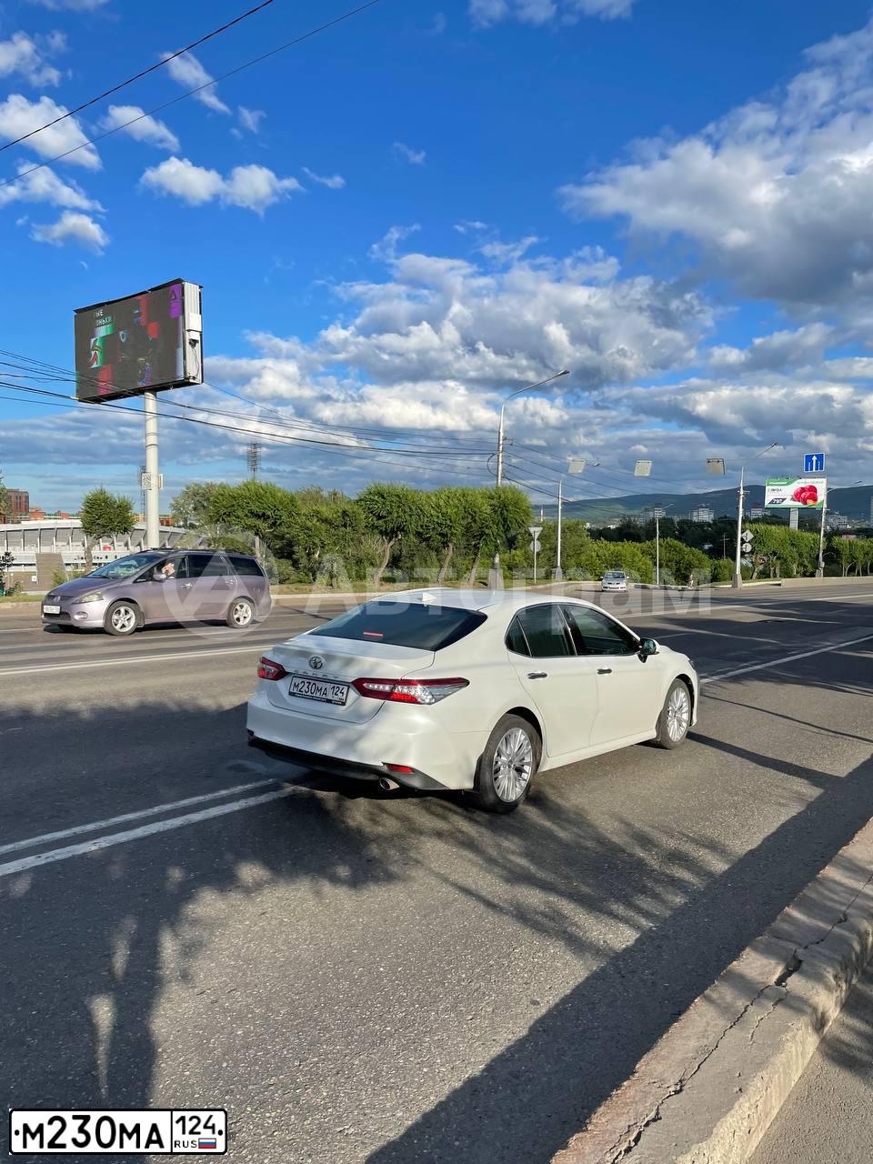 Фото автомобиля TOYOTA CAMRY, 2013 — госномер М230МА124. Цвет: ЧЕРНЫЙ