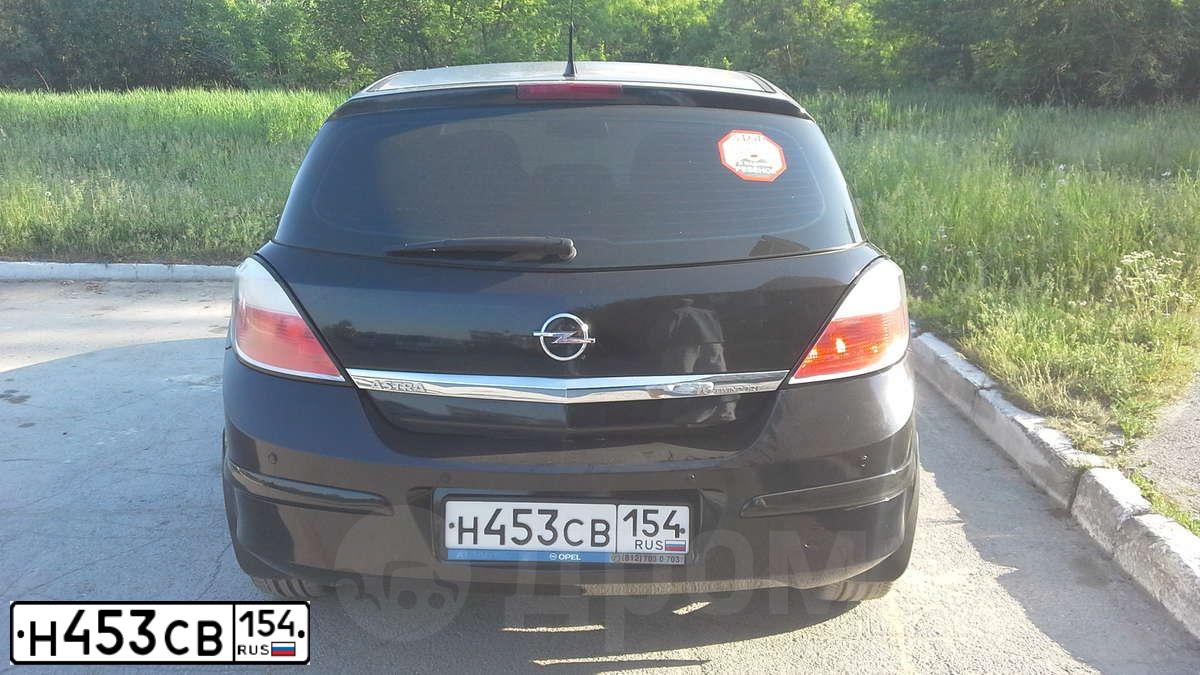 Фото автомобиля OPEL ASTRA, 2006 — госномер Н453СВ154. Цвет: ЧЕРНЫЙ