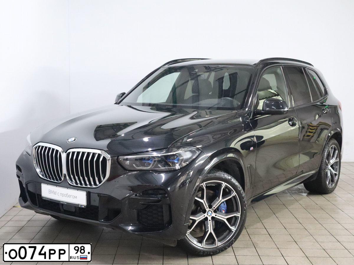 Фото автомобиля BMW X5, 2017 — госномер О074РР98. Цвет: ЧЕРНЫЙ