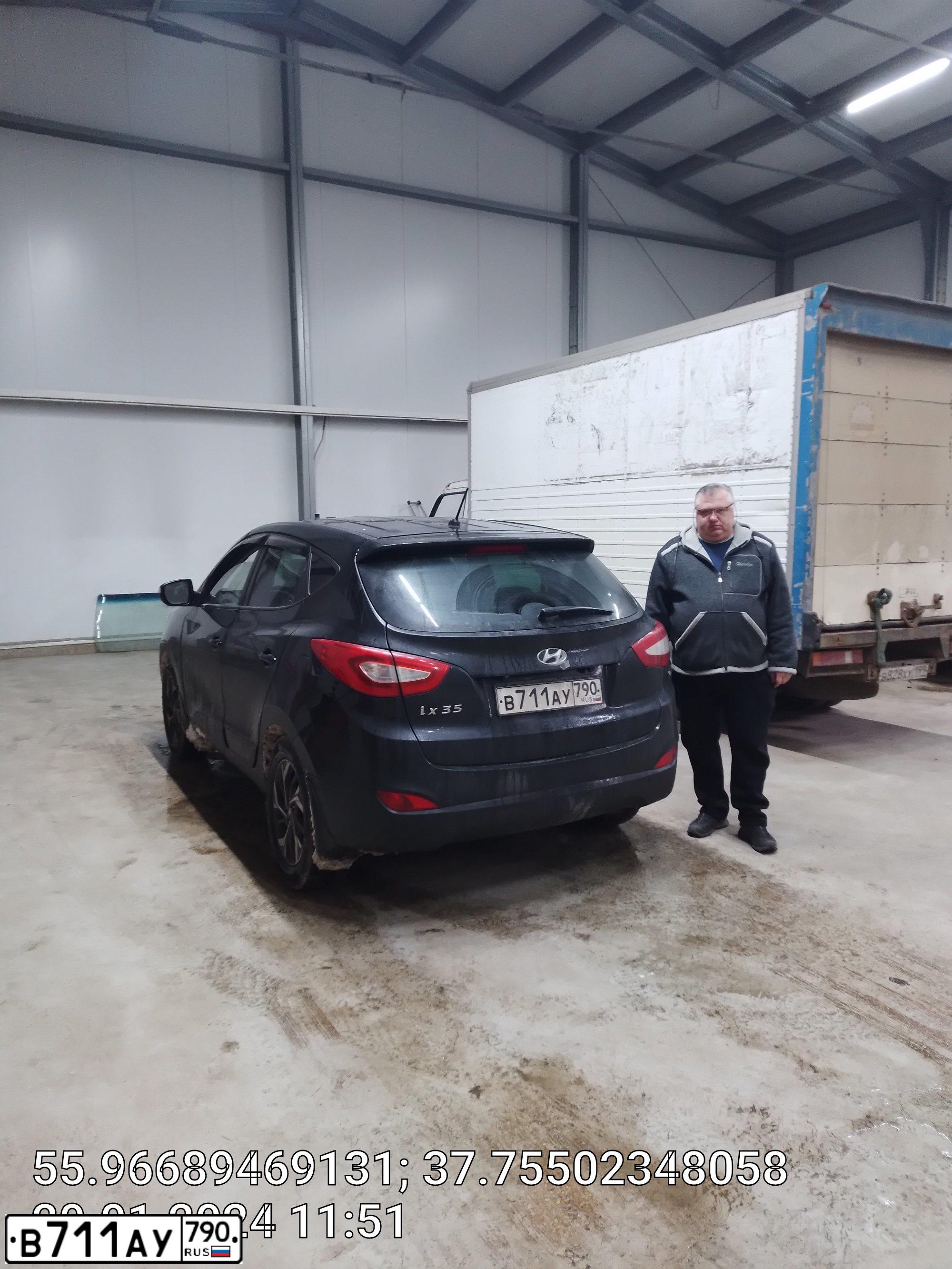 Фото автомобиля HYUNDAI IX35, 2014 — госномер С770РЕ797. Цвет: ЧЕРНЫЙ