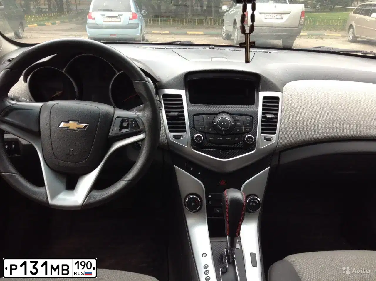 Фото автомобиля CHEVROLET CRUZE, 2010 — госномер Р131МВ190. Цвет: БЕЖЕВЫЙ МЕТАЛЛИК