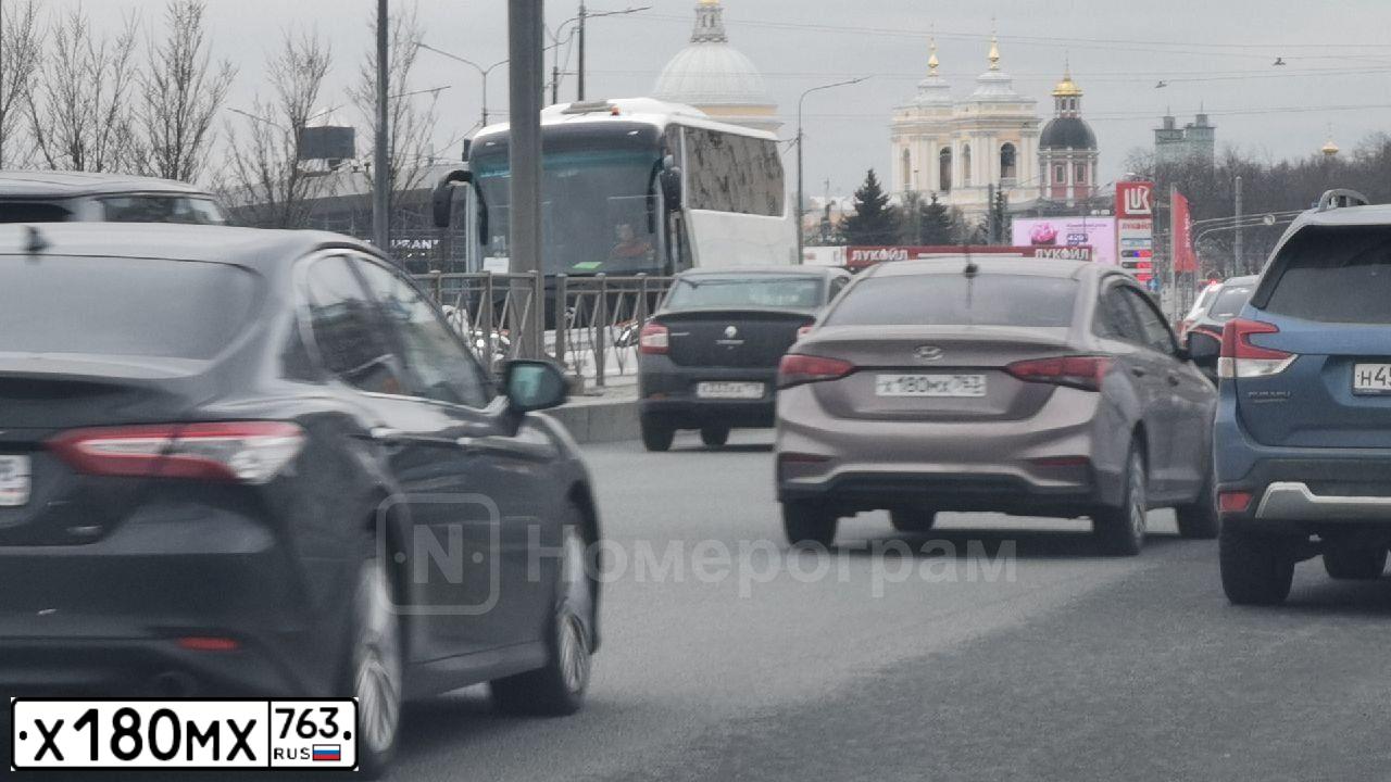 Фото автомобиля HYUNDAI SOLARIS, 2019 — госномер Х180МХ763. Цвет: СВЕТЛО-КОРИЧНЕВЫЙ