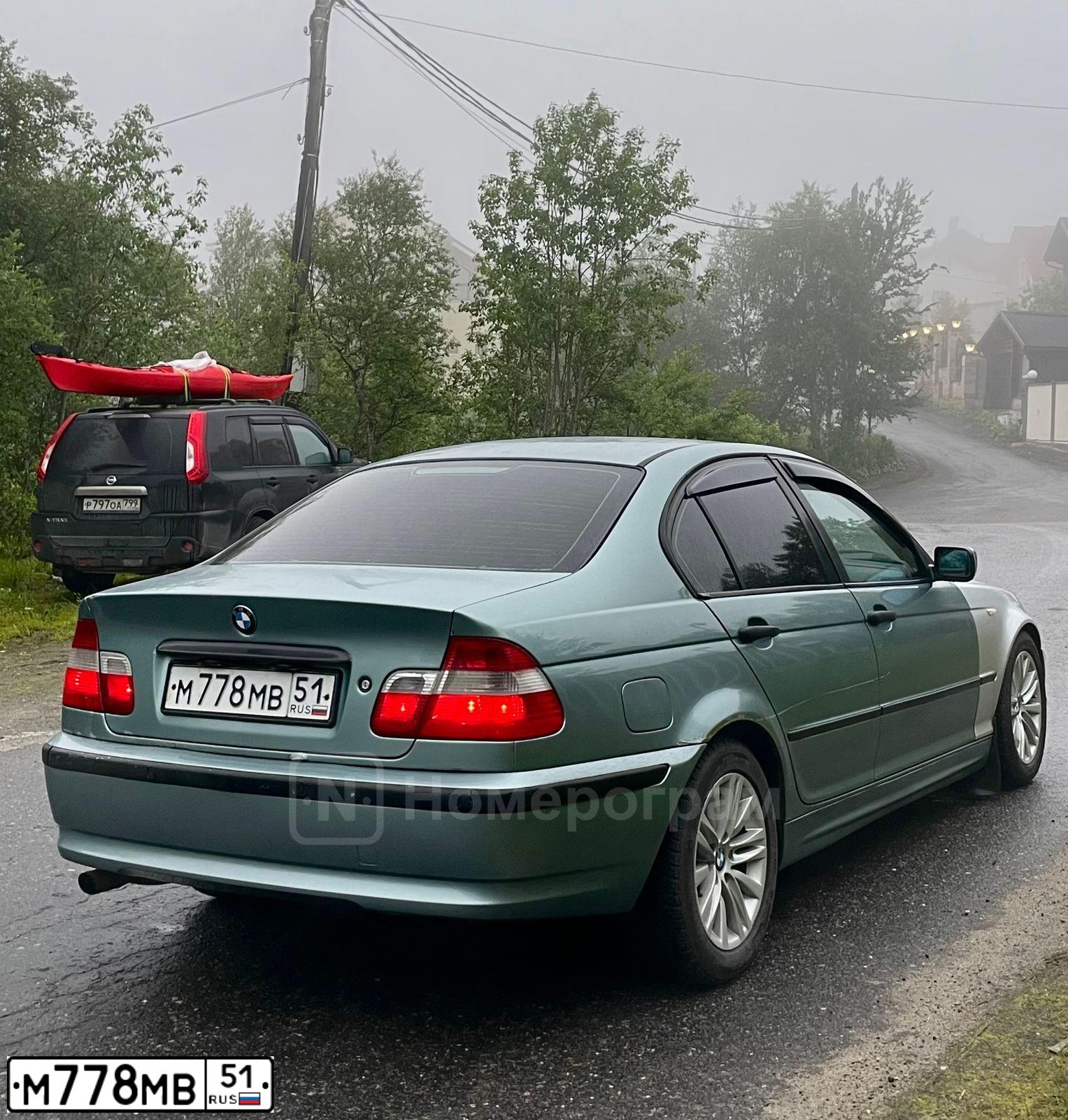 Фото автомобиля BMW SERIE 3, 2002 — госномер М778МВ51. Цвет: ЗЕЛЕНЫЙ