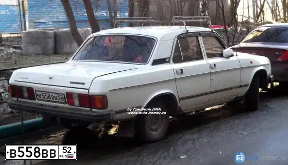 Фото автомобиля GAZ 3102 WOLGA, 1996 — госномер В558ВВ52. Цвет: БЕЛО-СЕРЫЙ