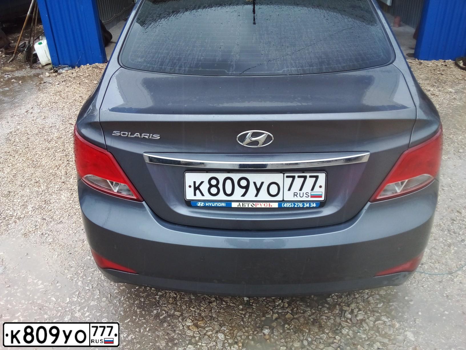 Фото автомобиля HYUNDAI SOLARIS, 2016 — госномер М166АХ550. Цвет: БЕЛЫЙ-ЖЕЛТЫЙ-СЕРЫЙ