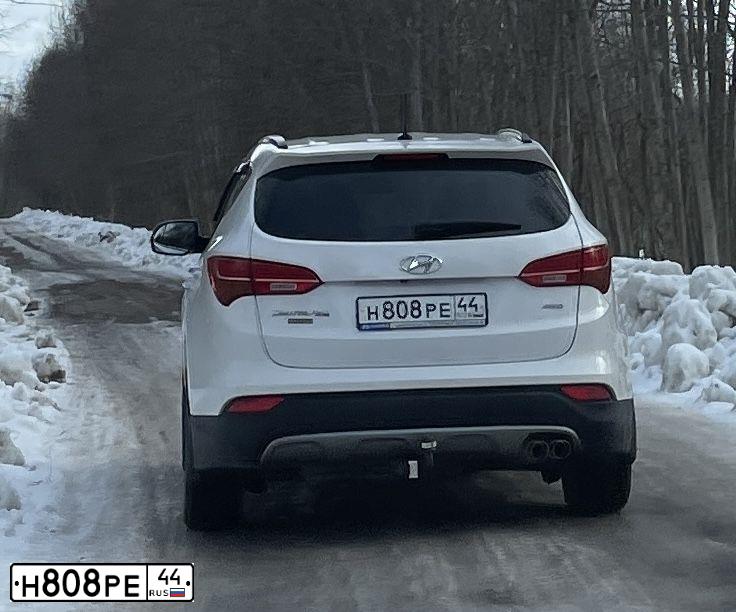 Фото автомобиля SKODA OCTAVIA, 2012 — госномер Н808РЕ44. Цвет: Белый