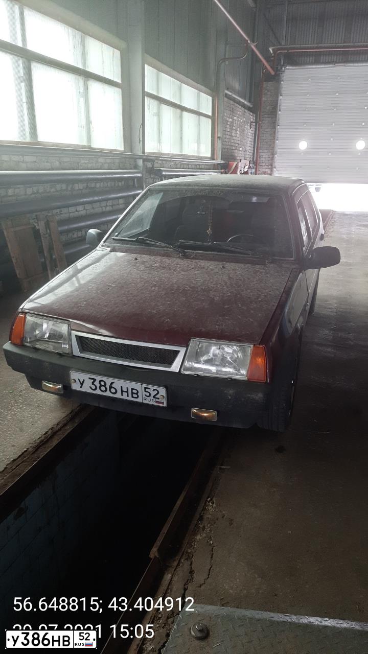 Фото автомобиля LADA 21099, 2001 — госномер А750МС252. Цвет: СЕРЕБР.ТЕМНО-КРАСНЫЙ