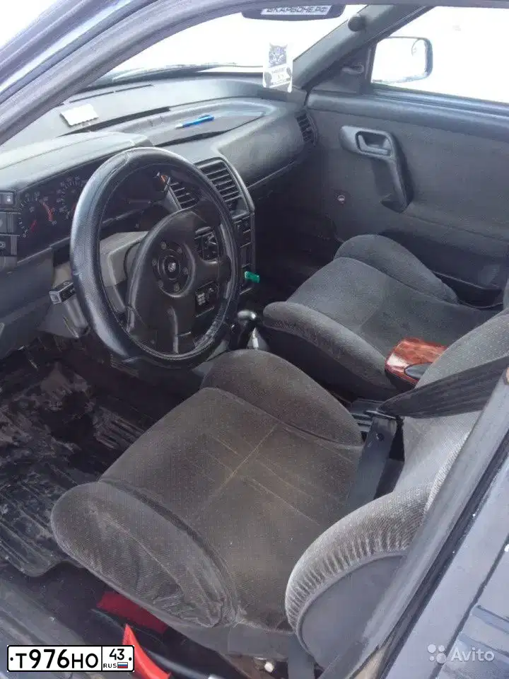 Фото автомобиля LADA 2112, 2003 — госномер Т976НО43. Цвет: ЧЕРНЫЙ