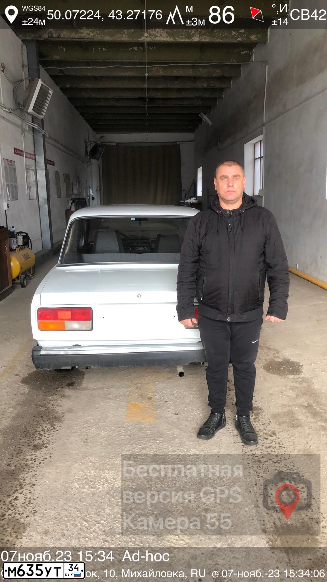 Фото автомобиля LADA 2107, 2008 — госномер Н496ВЕ134. Цвет: ЯРКО БЕЛЫЙ