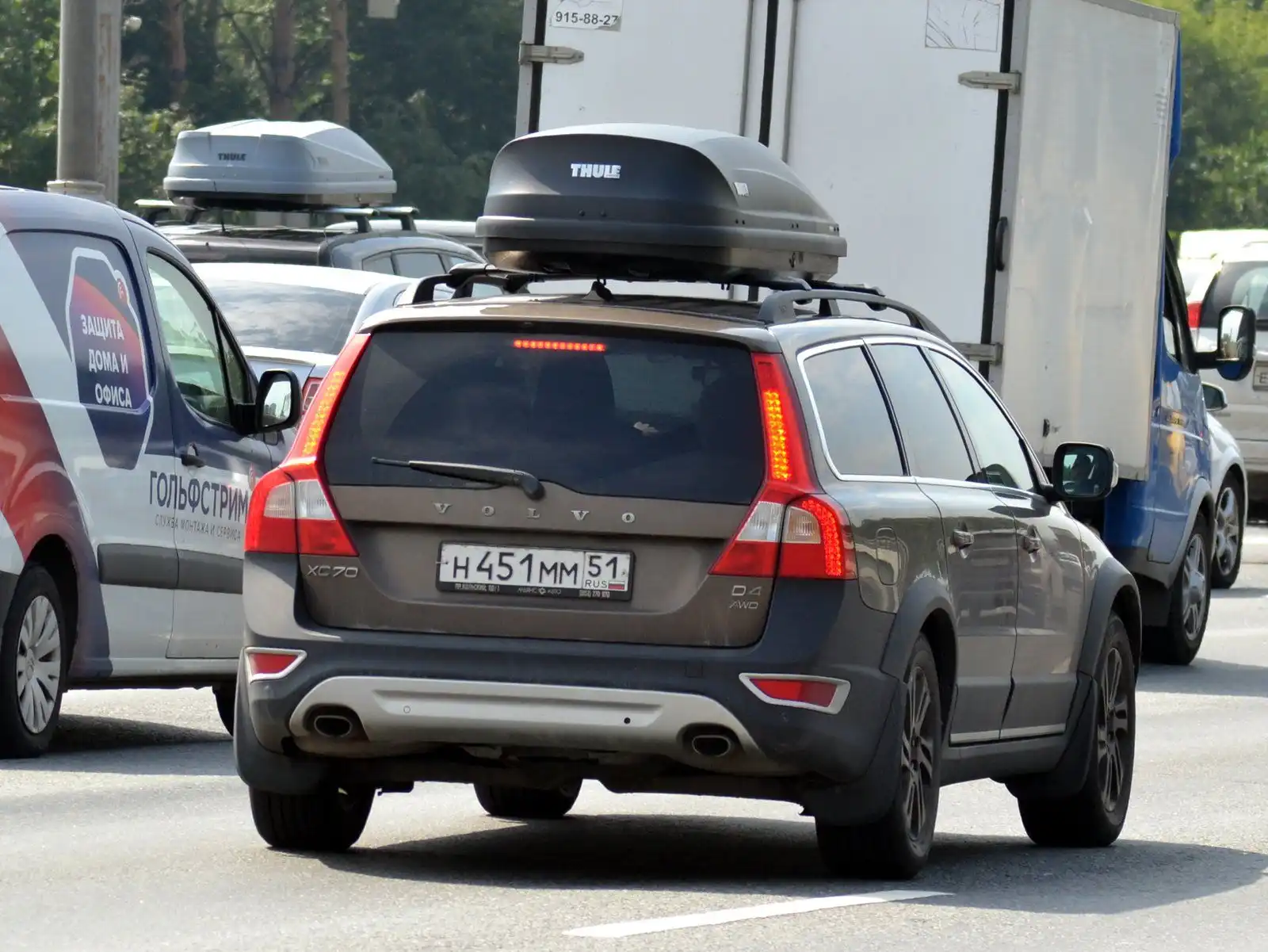 Фото автомобиля VOLVO XC70, 2013. Цвет: СЕРО-БРОНЗОВЫЙ