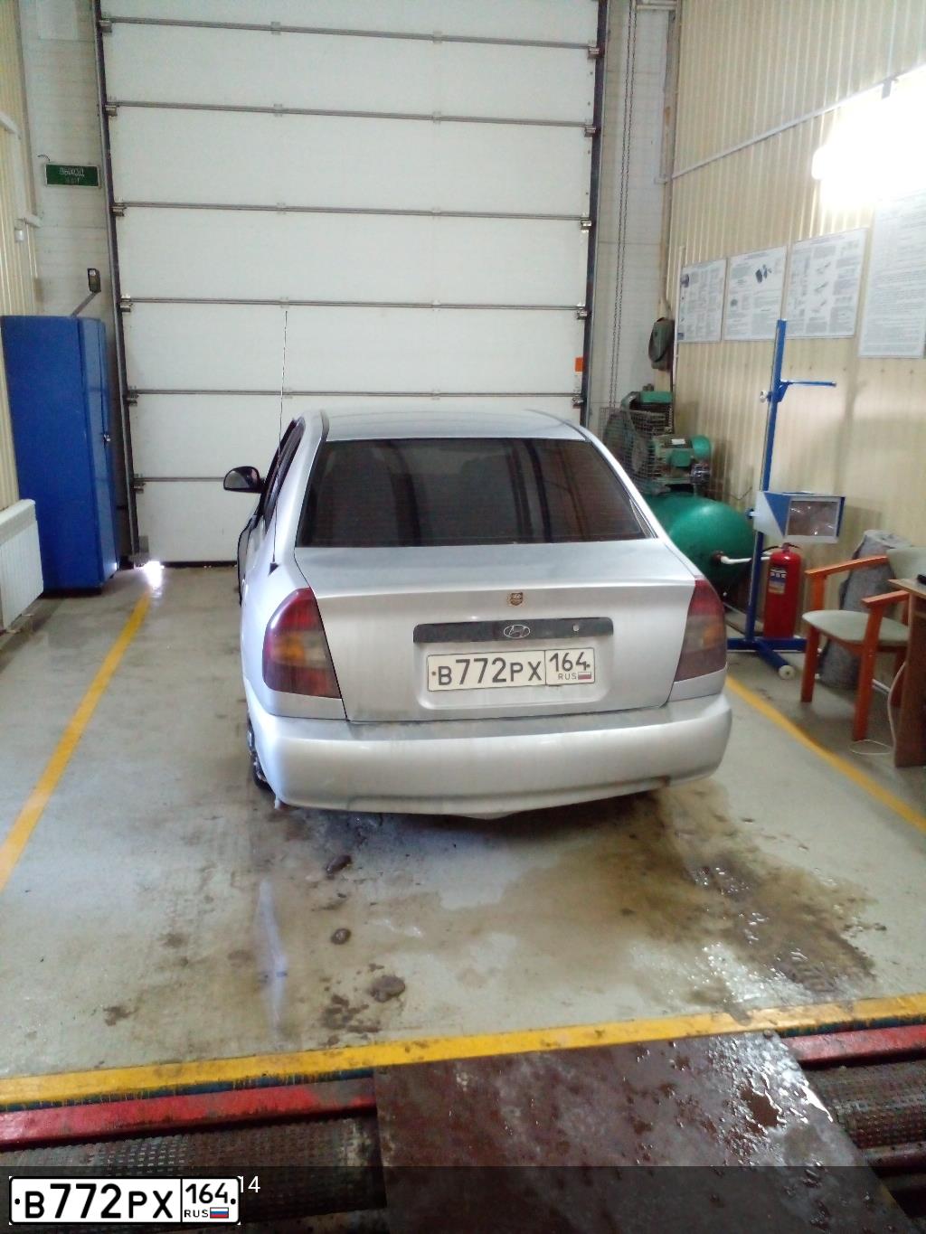 Фото автомобиля TAGAZ ACCENT, 2008 — госномер В772РХ164. Цвет: Серебристый