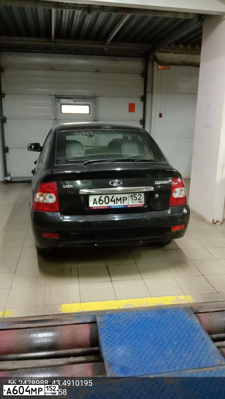 Фото автомобиля LADA 2172 PRIORA, 2008 — госномер К343АК142. Цвет: СРЕДНИЙ СЕРО-ЗЕЛЕНЫЙ МЕТ